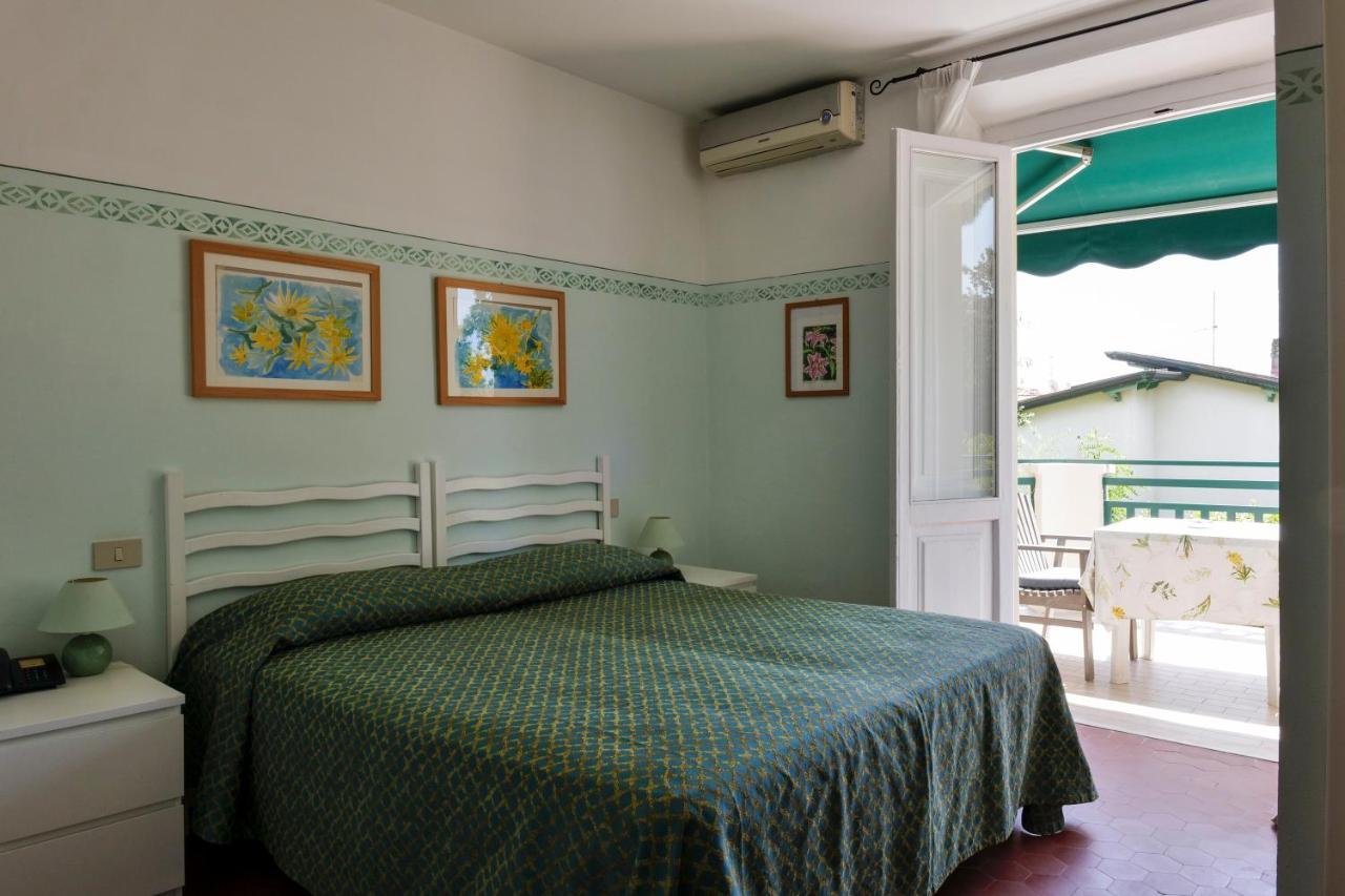 Hotel Club I Pini - Residenza D'Epoca In Versilia Lido di Camaiore Exterior foto
