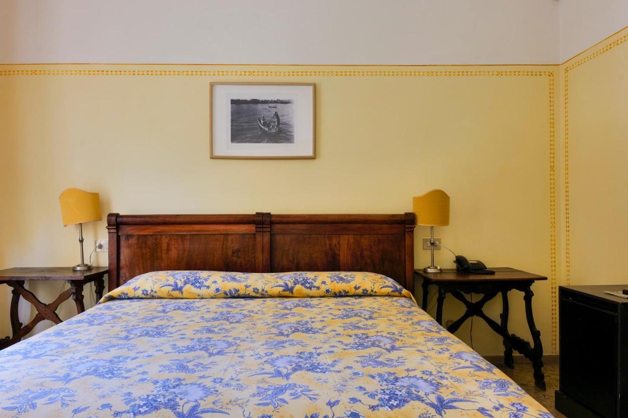 Hotel Club I Pini - Residenza D'Epoca In Versilia Lido di Camaiore Exterior foto