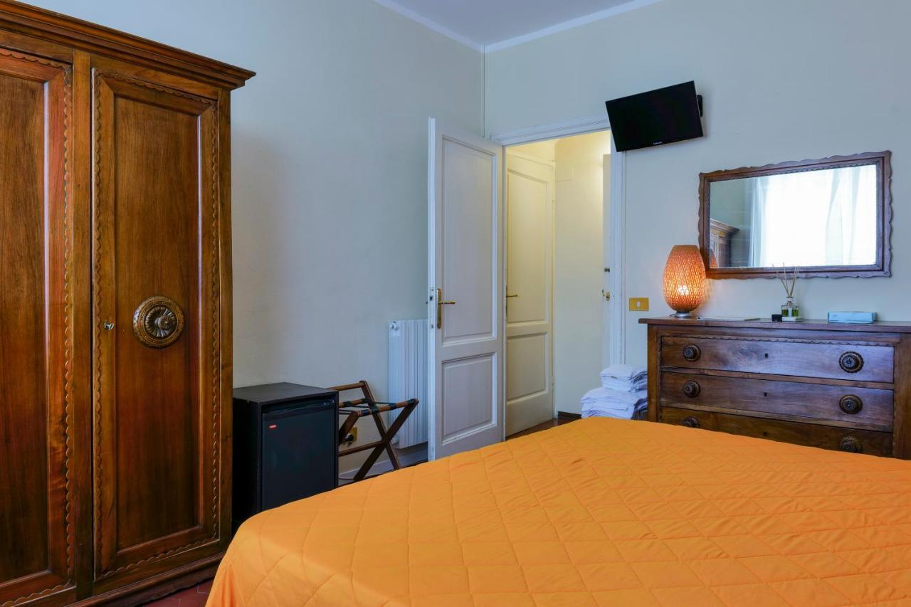 Hotel Club I Pini - Residenza D'Epoca In Versilia Lido di Camaiore Exterior foto